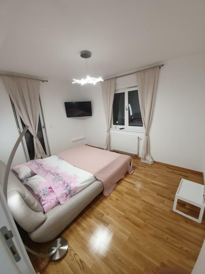 Apartman Lux Добой Экстерьер фото